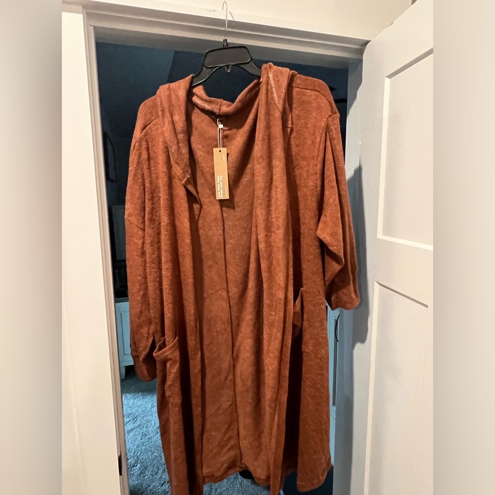BloomChic Rust Hooded Cape